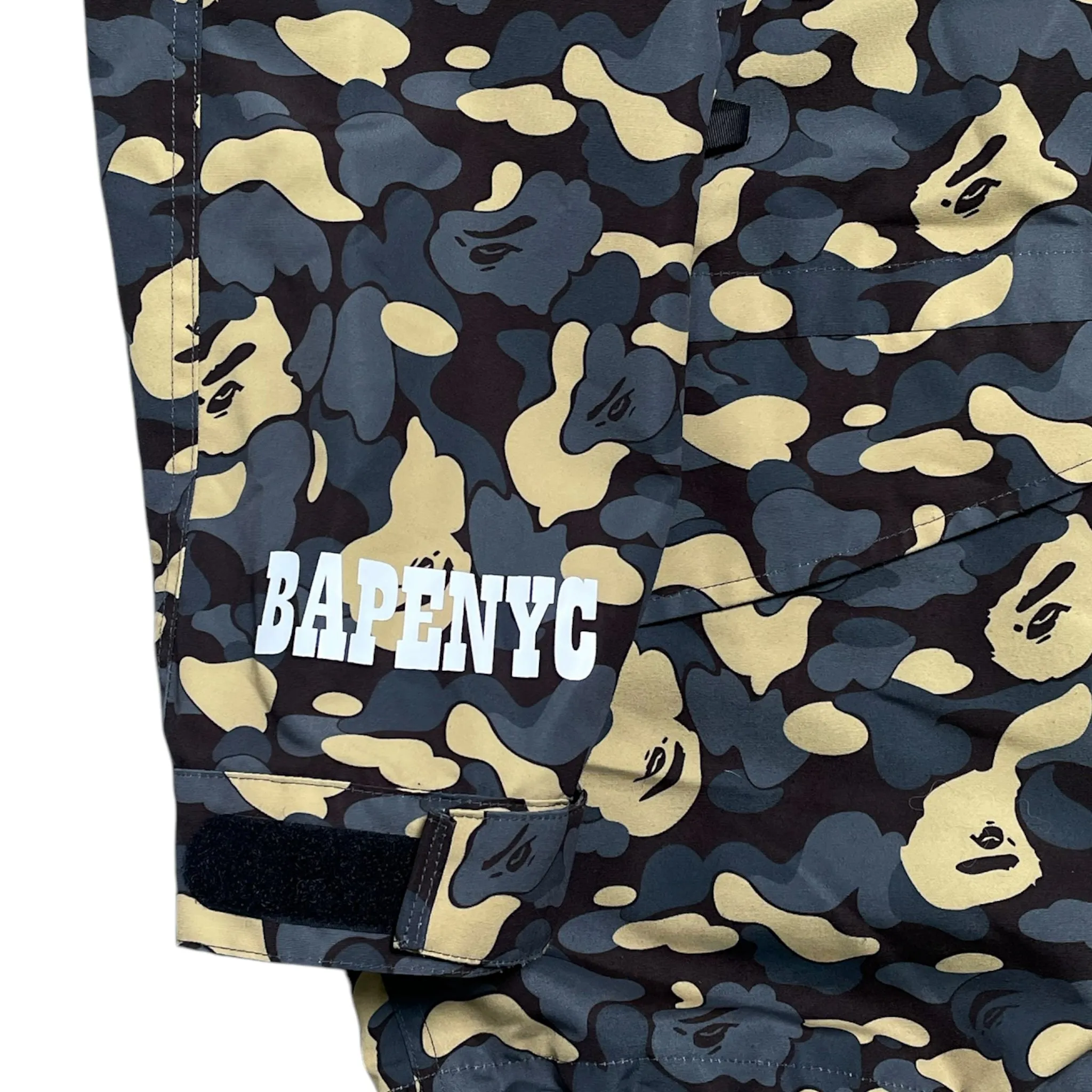 BAPE NYC Madison Avenue Snowboard Jacket Camo Pre-Owned