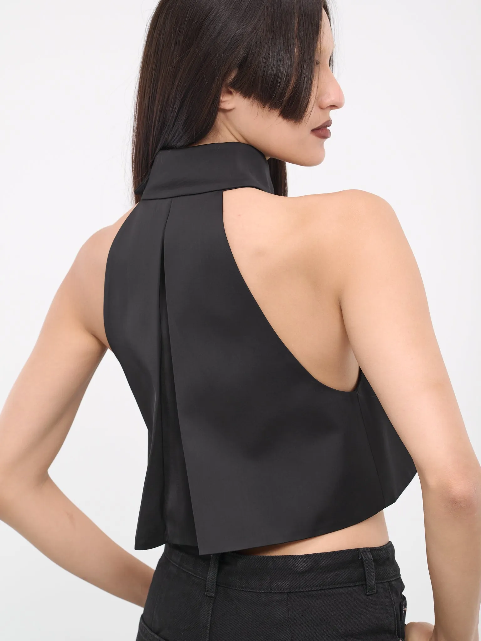 Halterneck Crop Blouse (BL0-24-175-W-BLACK)