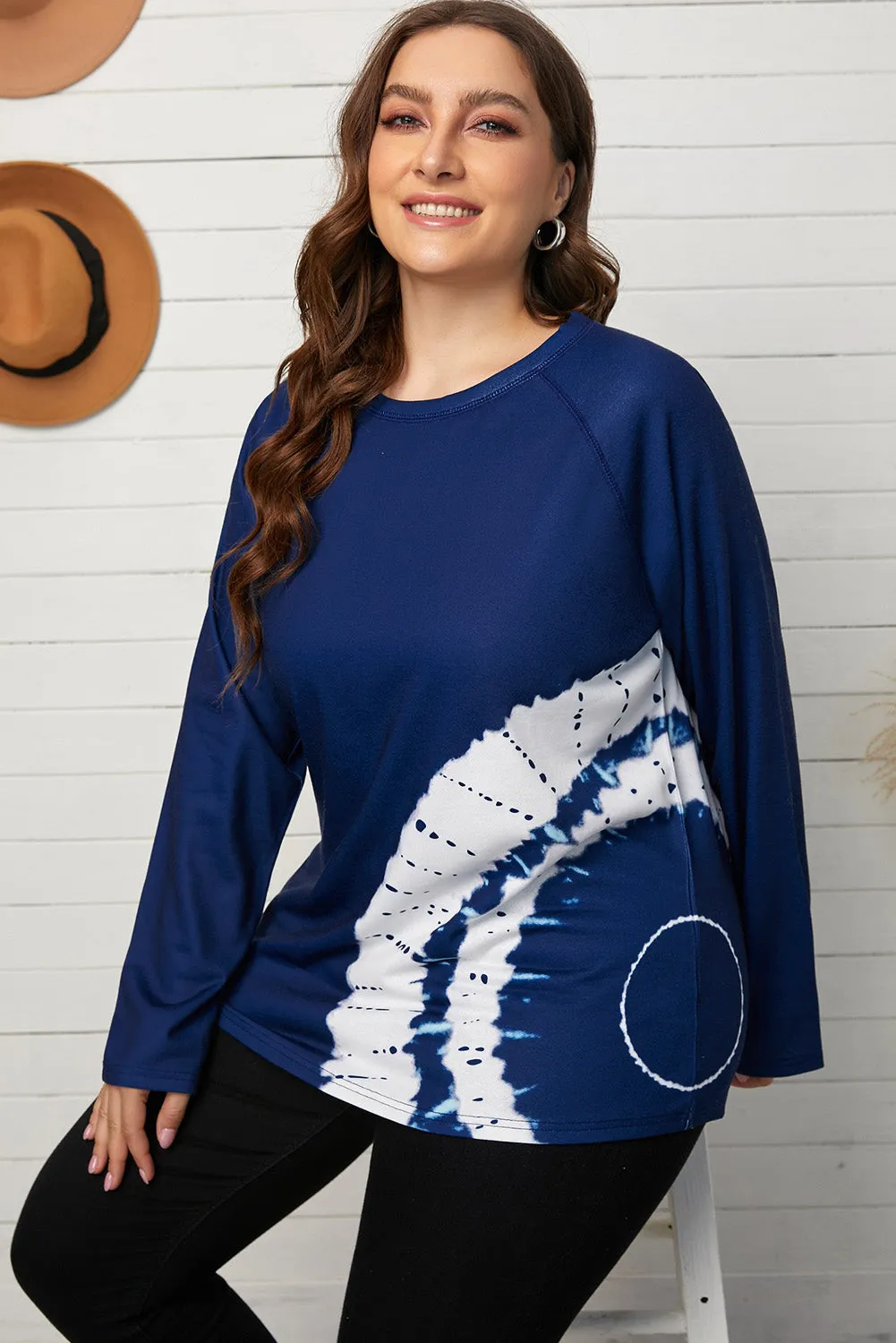 Plus Size Tie-Dye Raglan Sleeve Top