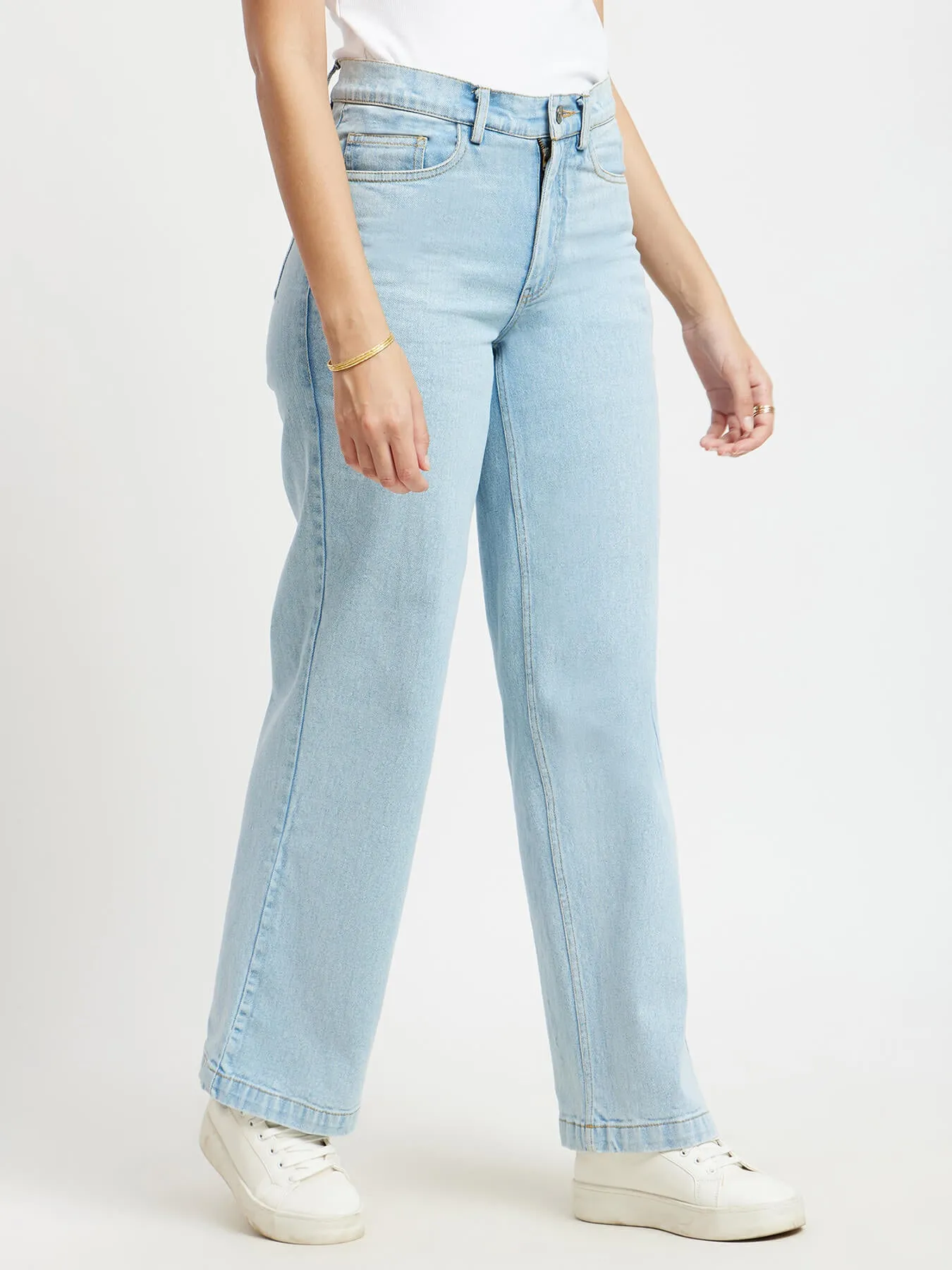 Wide Legged Jeans - Ice Blue